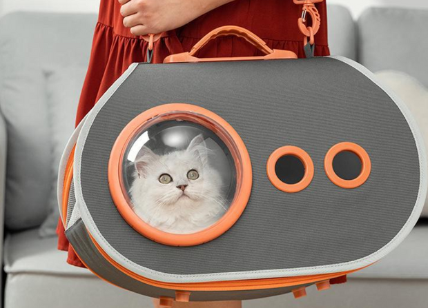 New Genki Capsule Cat Bag Dog  Pet