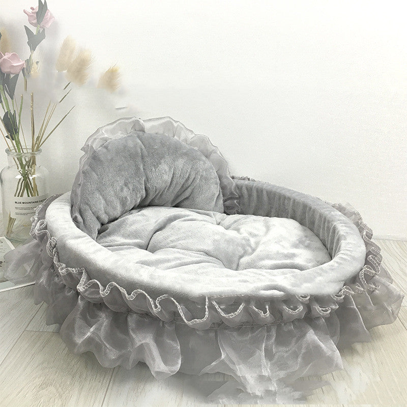 Princess Fantasy Pet Bed: Where Dreams Come True for Your Pup