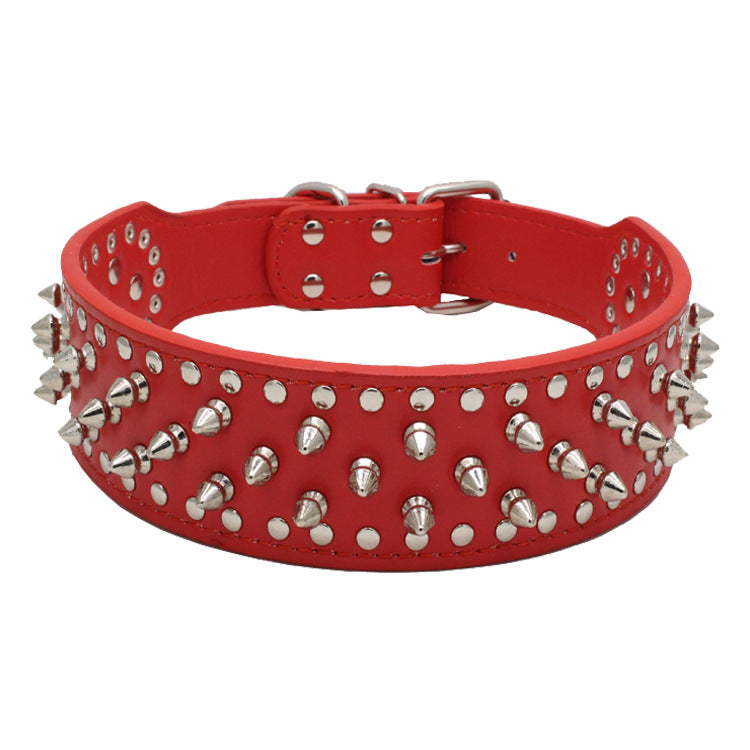 Stylish Rivet Collar for Large Dogs: Pet Fashion Redefined
