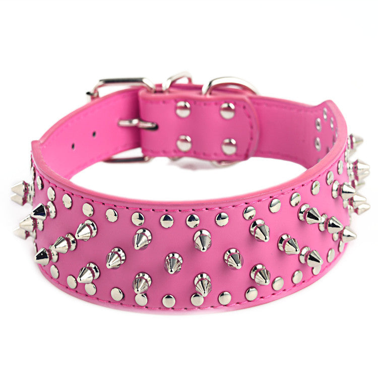 Stylish Rivet Collar for Large Dogs: Pet Fashion Redefined